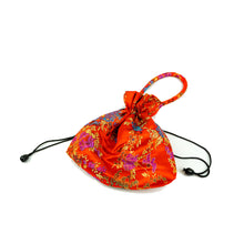 Load image into Gallery viewer, Chinese Brocade Drawstring Pouch
