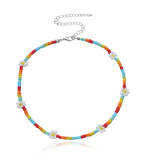 Load image into Gallery viewer, Colorful Daisy Beaded Necklace
